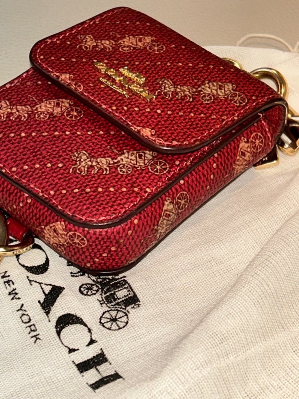 Coach Red Signature Leather Key Pouch with Gold Hardware - Picture 11 of 12
